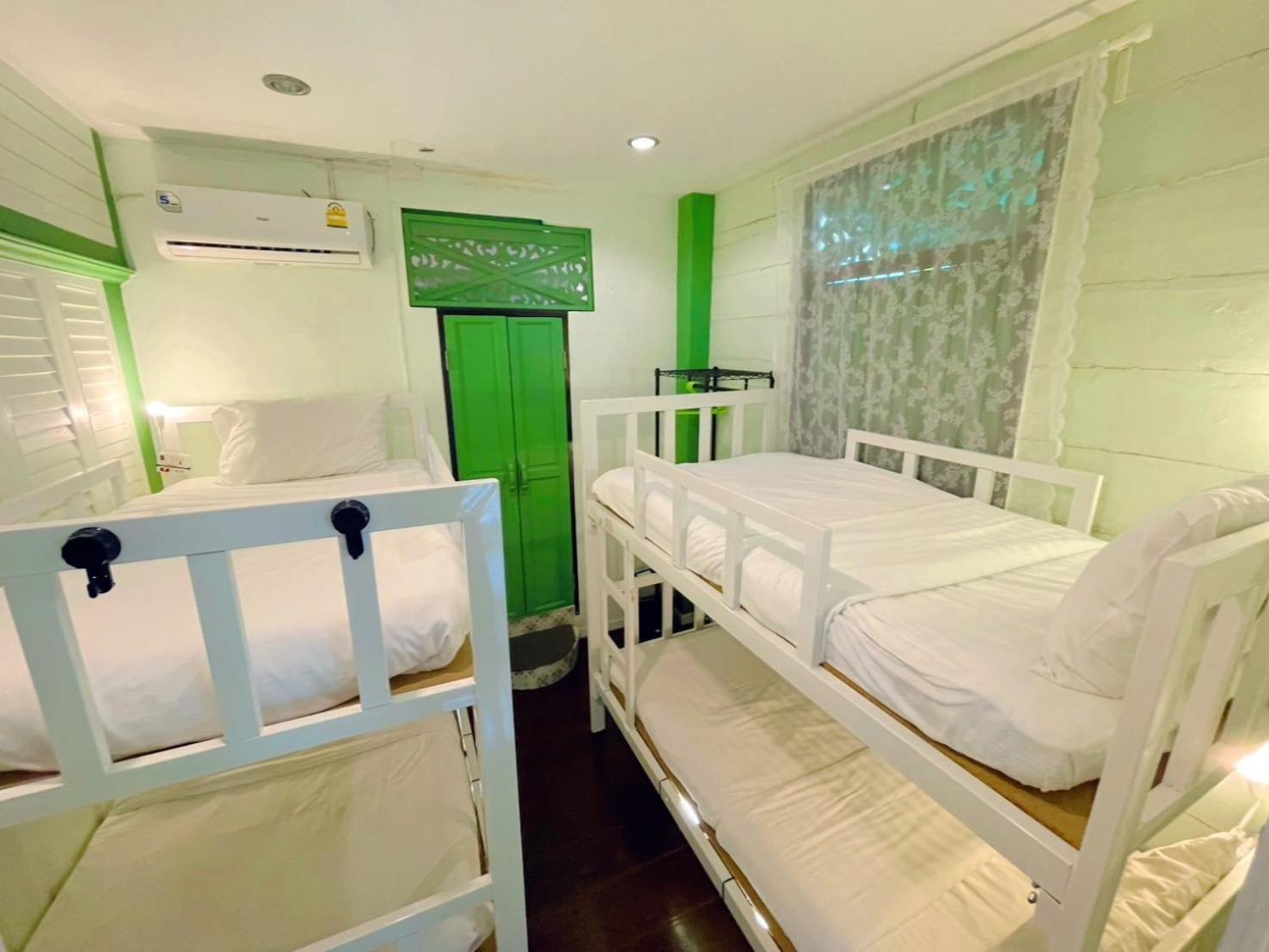 Green Teak House Bangkok Eksteriør billede