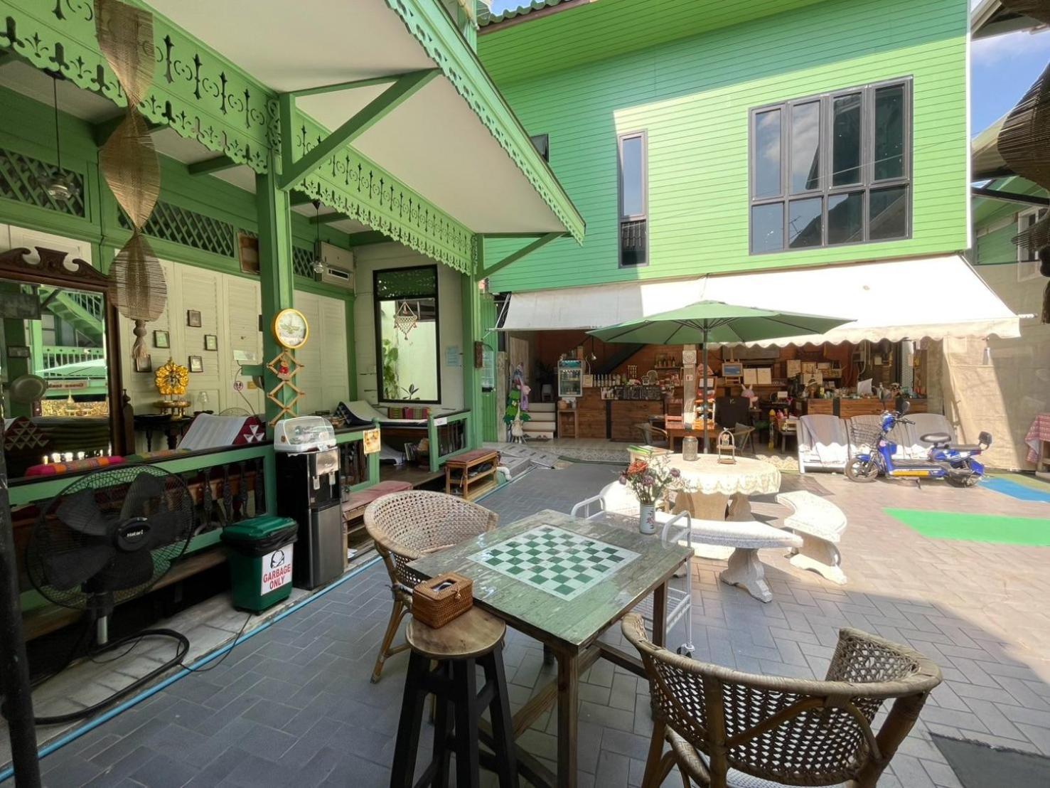 Green Teak House Bangkok Eksteriør billede