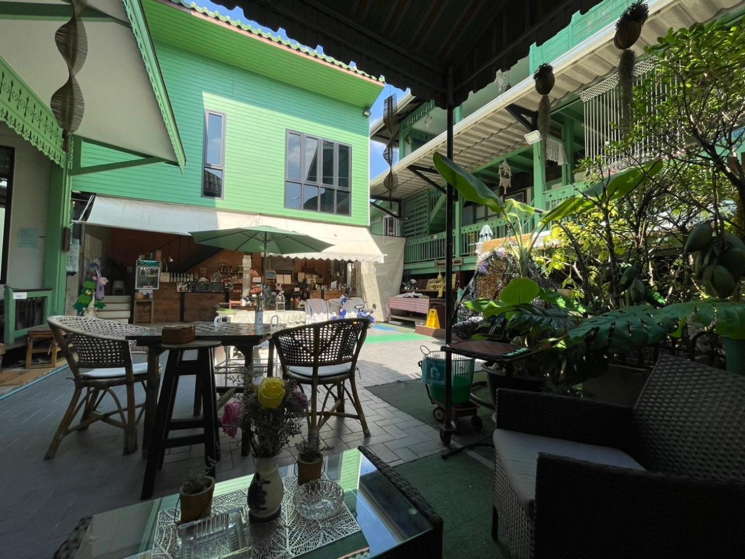 Green Teak House Bangkok Eksteriør billede