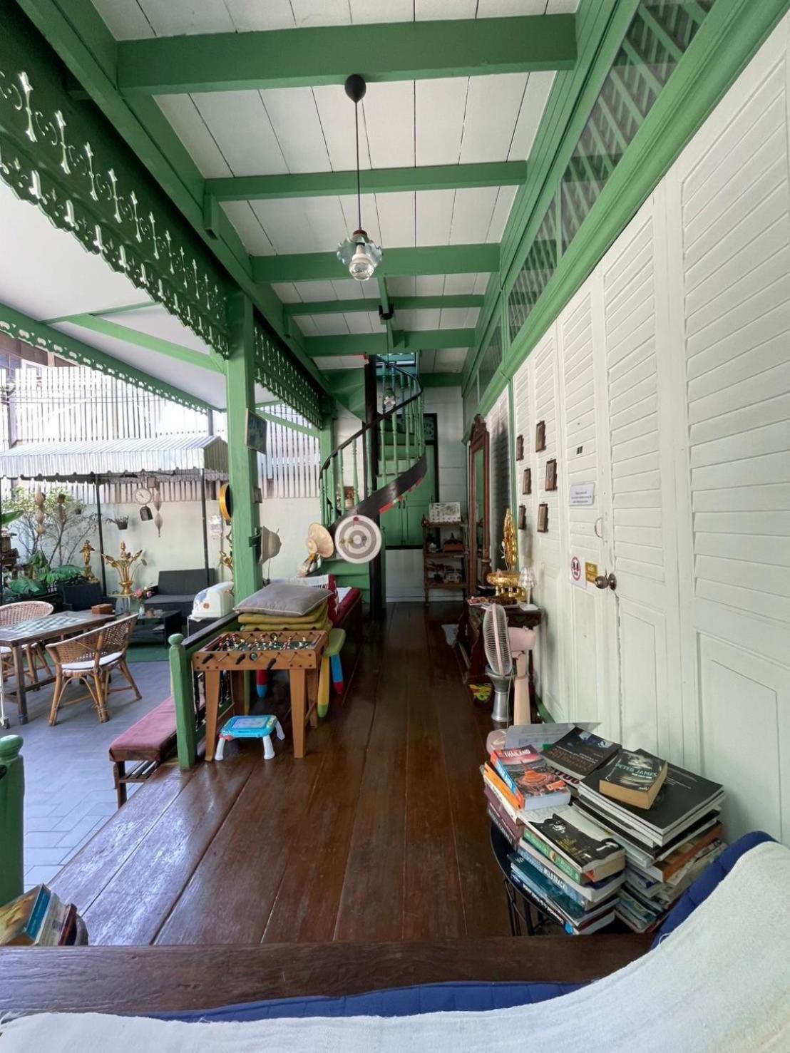 Green Teak House Bangkok Eksteriør billede