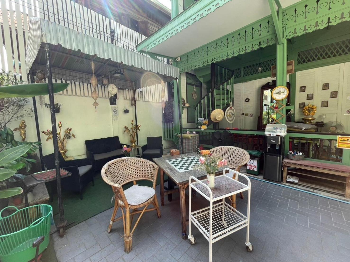 Green Teak House Bangkok Eksteriør billede