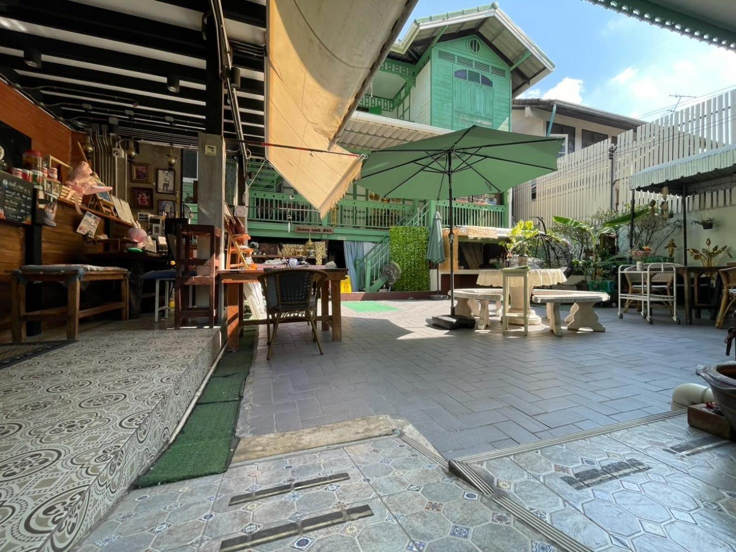 Green Teak House Bangkok Eksteriør billede